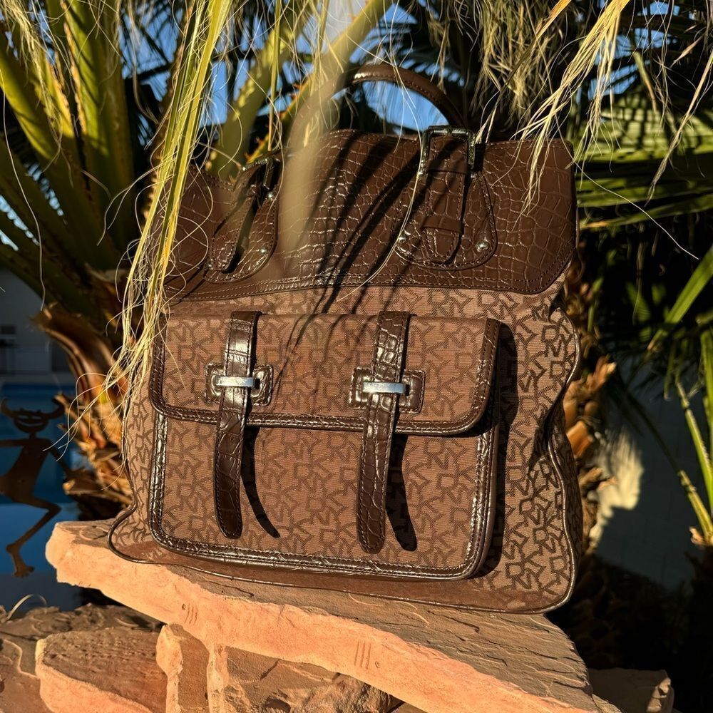 DNKY LARGE TOTE